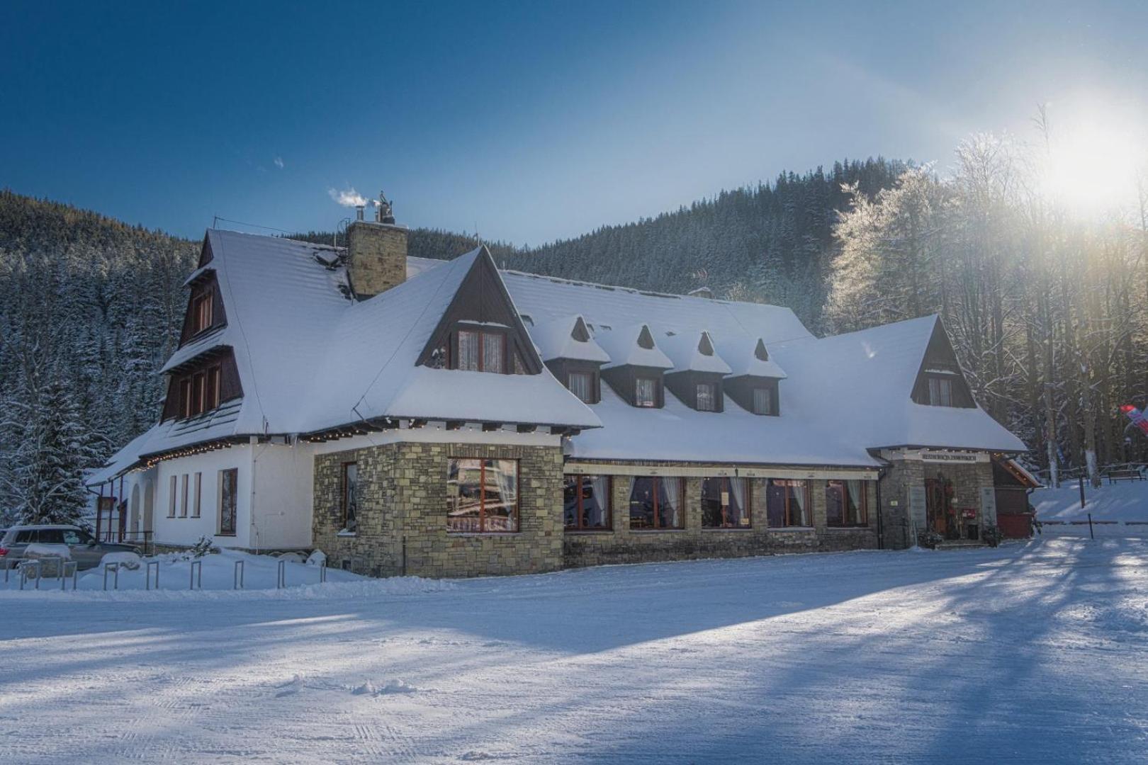 Gorski Kuznice Bed & Breakfast 3*